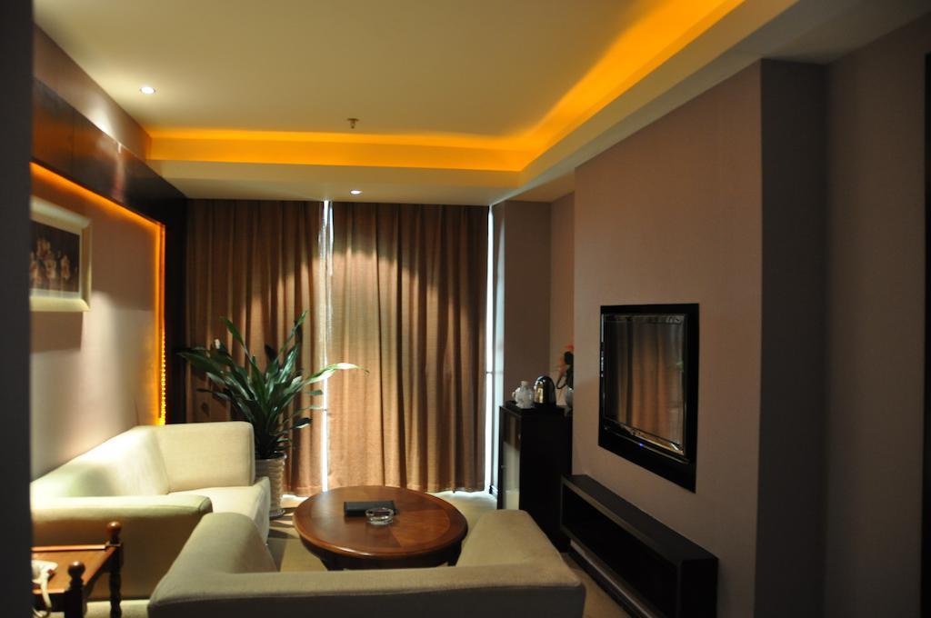 Chengdu Essen International Hotel Ruang foto