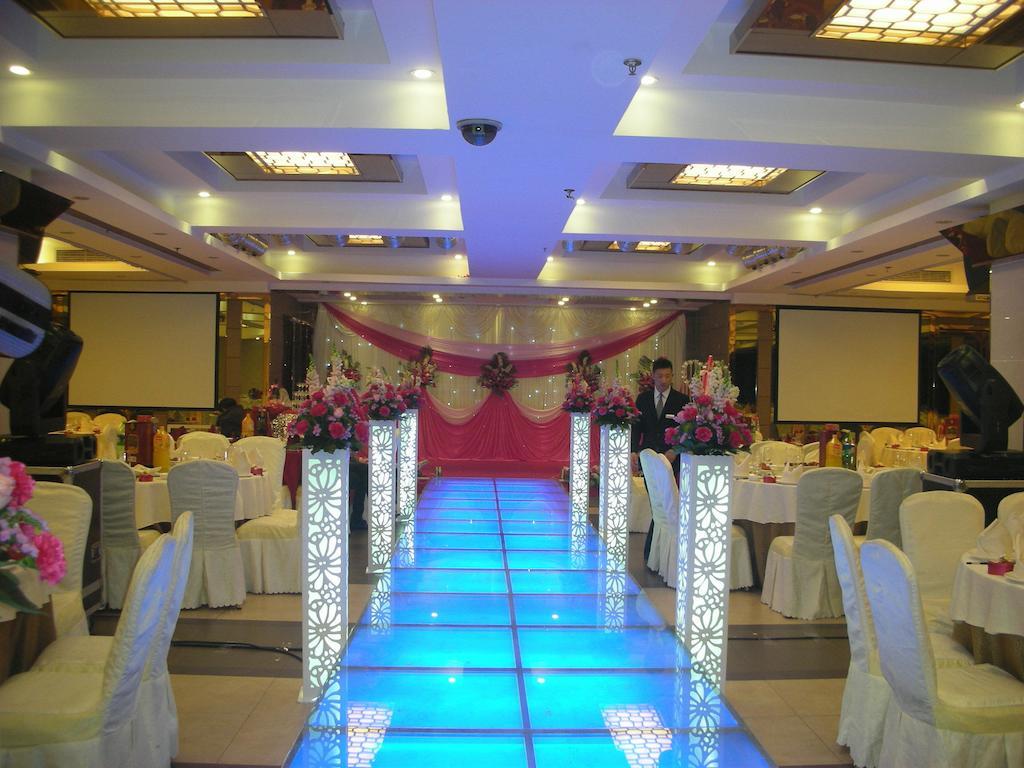 Chengdu Essen International Hotel Bagian luar foto
