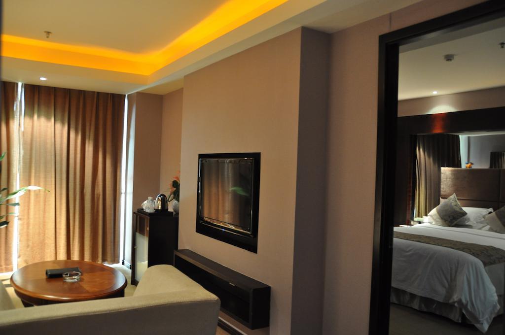 Chengdu Essen International Hotel Ruang foto