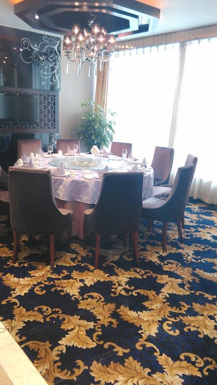Chengdu Essen International Hotel Bagian luar foto